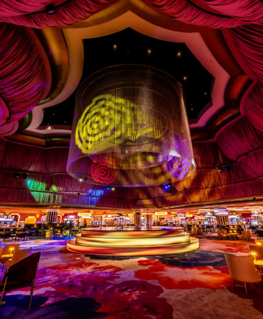 Coral Lounge