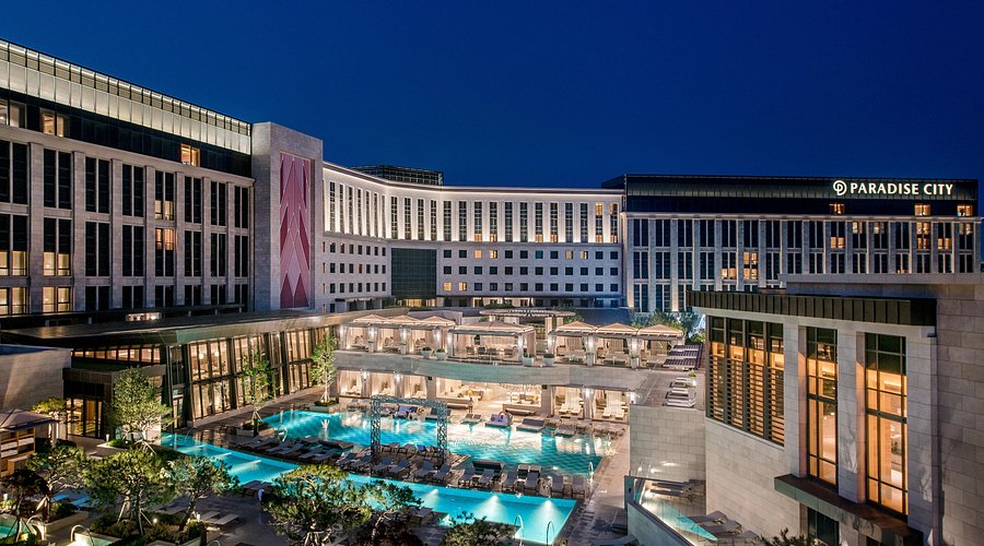 Paradise City Hotel
