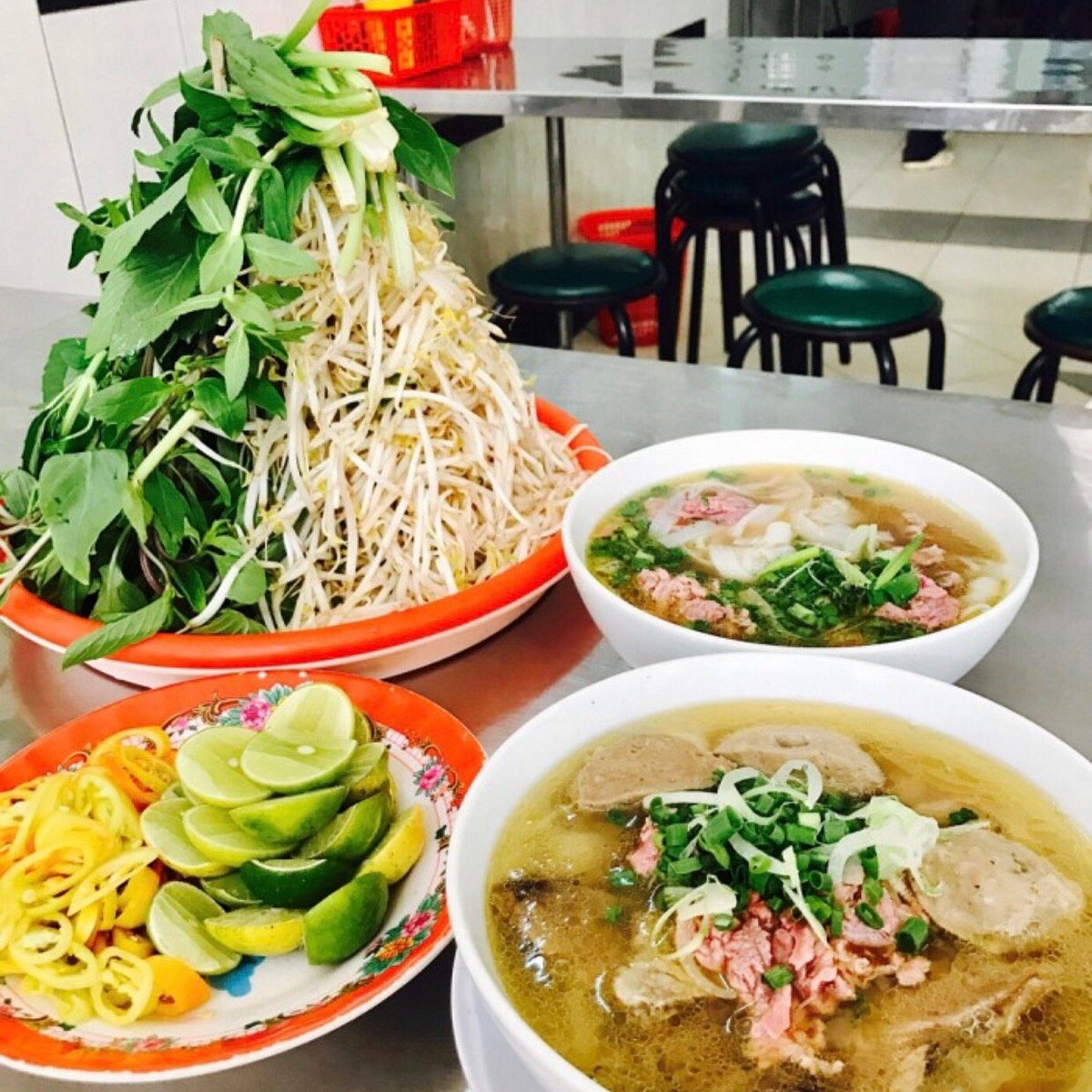 Phở Lệ